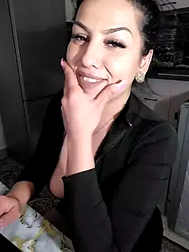 Snapshot of hot-babygirl chatting on February 13, 2025, 10:54 pm hot-babygirl online show from February 13, 2025, 10:54 pm