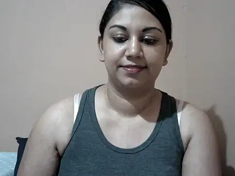 bellachow10 online show from February 1, 2026, 7:56 pm