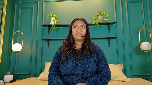 Snapshot of ale_cam chatting on February 8, 2026, 12:19 pm ale cam online show from February 8, 2026, 12:19 pm