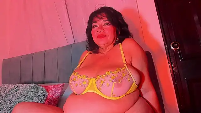 karlablue  online show from December 21, 2024, 3:03 am