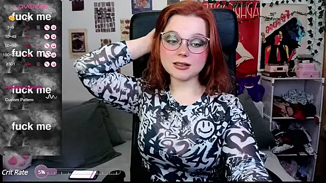 Snapshot of StellaMilla chatting on February 13, 2025, 7:42 pm StellaMilla online show from February 13, 2025, 7:42 pm