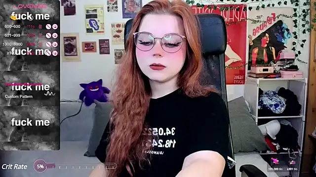 Snapshot of StellaMilla chatting on February 24, 2025, 9:41 pm StellaMilla online show from February 24, 2025, 9:41 pm