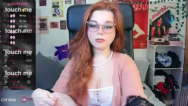 Snapshot of StellaMilla chatting on February 28, 2025, 4:21 am StellaMilla online show from February 28, 2025, 4:21 am