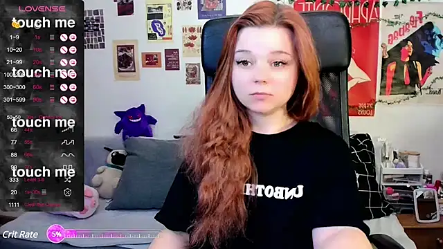 Snapshot of StellaMilla chatting on March 9, 2025, 1:46 am StellaMilla online show from March 9, 2025, 1:46 am