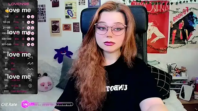 Snapshot of StellaMilla chatting on March 19, 2025, 9:58 pm StellaMilla online show from March 19, 2025, 9:58 pm