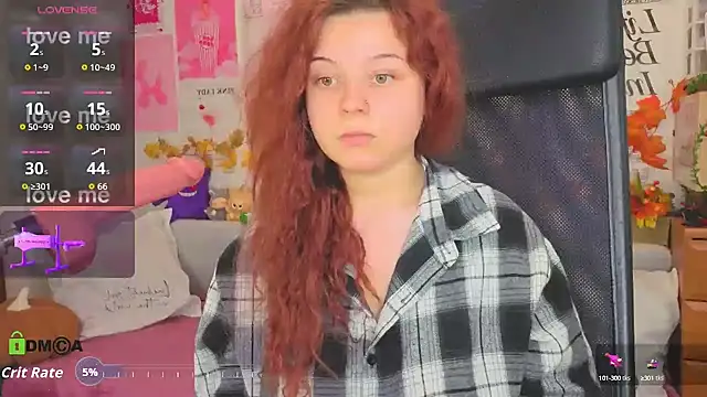 Snapshot of StellaMilla chatting on September 20, 2025, 1:01 pm StellaMilla online show from September 20, 2025, 1:01 pm