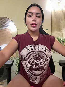 HotstuffCherrySummer online show from January 10, 2026, 10:28 am