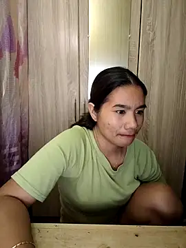 Snapshot of Kissy07 chatting on February 3, 2025, 12:14 pm Kissy07 online show from February 3, 2025, 12:14 pm