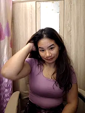 Snapshot of Kissy07 chatting on February 13, 2025, 9:06 pm Kissy07 online show from February 13, 2025, 9:06 pm