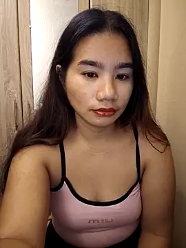 Snapshot of Kissy07 chatting on September 22, 2025, 9:28 pm Kissy07 online show from September 22, 2025, 9:28 pm