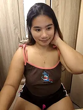 Snapshot of Kissy07 chatting on October 23, 2025, 3:06 am Kissy07 online show from October 23, 2025, 3:06 am