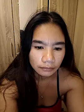 Snapshot of Kissy07 chatting on January 8, 2026, 10:12 pm Kissy07 online show from January 8, 2026, 10:12 pm