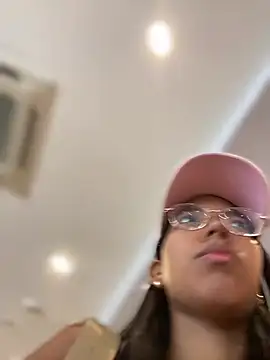 Snapshot of SheenaBrooke chatting on February 24, 2026, 4:54 am SheenaBrooke online show from February 24, 2026, 4:54 am