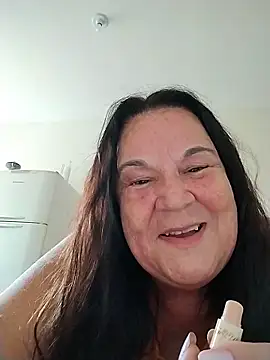 Snapshot of Yaya_Mineira chatting on February 22, 2026, 4:16 pm Yaya Mineira online show from February 22, 2026, 4:16 pm