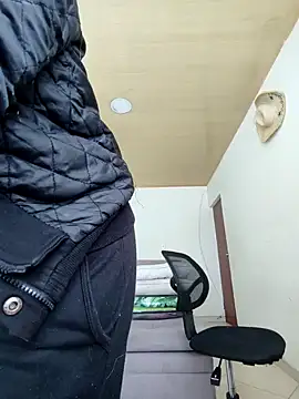 Snapshot of sexymarilyncolombia chatting on February 6, 2025, 2:04 pm sexymarilyncolombia online show from February 6, 2025, 2:04 pm