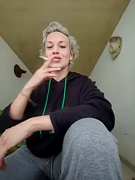 Snapshot of sexymarilyncolombia chatting on February 11, 2025, 12:16 pm sexymarilyncolombia online show from February 11, 2025, 12:16 pm