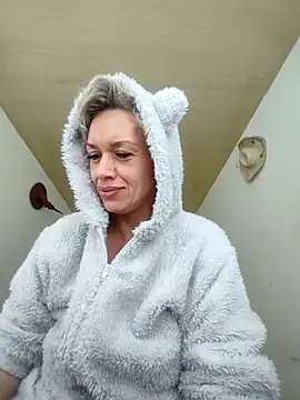 Snapshot of sexymarilyncolombia chatting on February 19, 2025, 12:22 pm sexymarilyncolombia online show from February 19, 2025, 12:22 pm