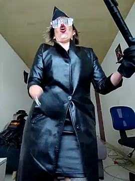 Snapshot of sexymarilyncolombia chatting on October 2, 2025, 1:07 pm sexymarilyncolombia online show from October 2, 2025, 1:07 pm