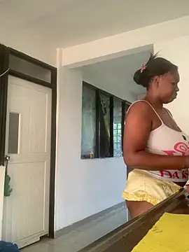 Snapshot of agatfox chatting on February 28, 2026, 3:13 pm agatfox online show from February 28, 2026, 3:13 pm