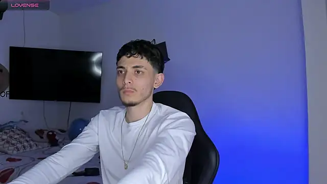 Snapshot of steve_latin chatting on September 22, 2025, 5:59 pm steve latin online show from September 22, 2025, 5:59 pm