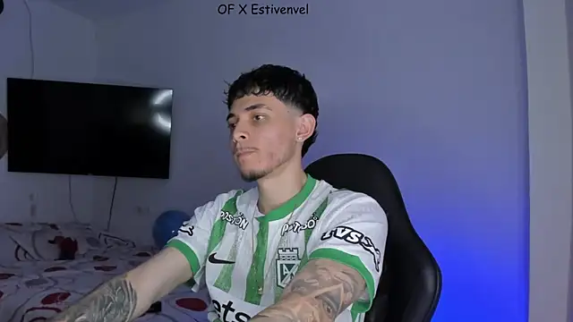 Snapshot of steve_latin chatting on September 27, 2025, 5:07 pm steve latin online show from September 27, 2025, 5:07 pm