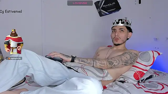 Snapshot of steve_latin chatting on October 30, 2025, 2:51 pm steve latin online show from October 30, 2025, 2:51 pm