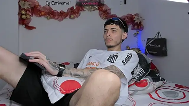 Snapshot of steve_latin chatting on November 24, 2025, 3:56 pm steve latin online show from November 24, 2025, 3:56 pm