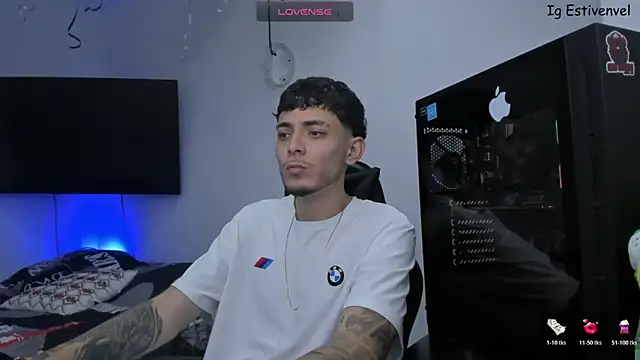 Snapshot of steve_latin chatting on February 14, 2026, 5:53 pm steve latin online show from February 14, 2026, 5:53 pm