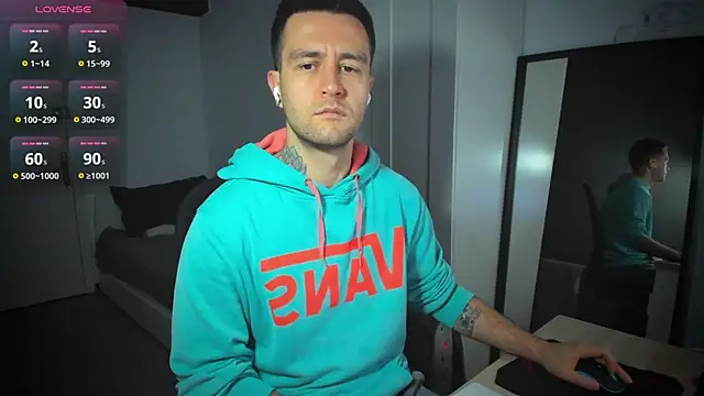 HonestAndrew online show from March 18, 2025, 7:08 am