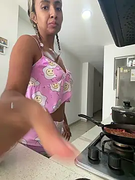 Victoriasant online show from February 21, 2026, 6:20 pm