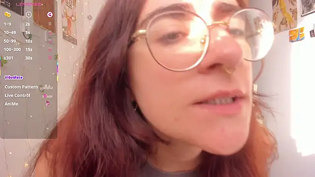 linda giggle online show from December 1, 2025, 12:32 pm