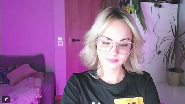 LexiexPlay online show from February 3, 2026, 3:39 pm