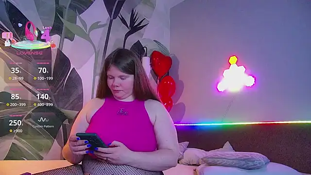 Snapshot of RubyValen chatting on February 24, 2026, 1:36 am RubyValen online show from February 24, 2026, 1:36 am