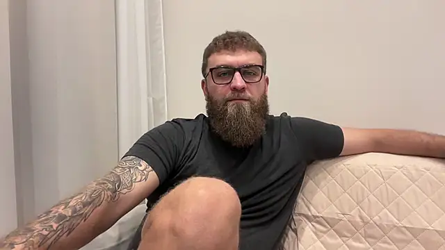 Bear bear  online show from January 17, 2026, 3:06 pm