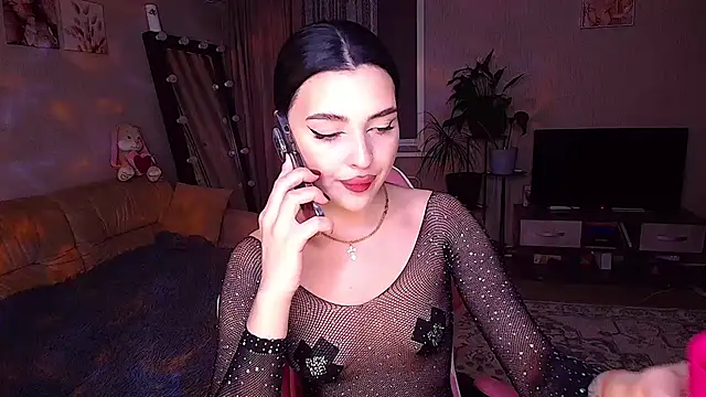 Snapshot of __Malika__ chatting on February 6, 2026, 3:59 pm Malika online show from February 6, 2026, 3:59 pm