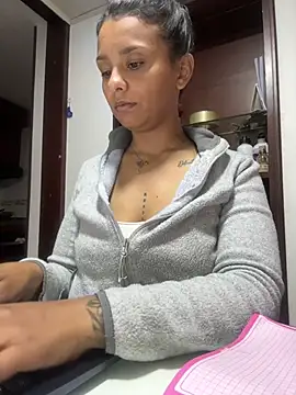 J loren online show from February 2, 2026, 10:30 pm