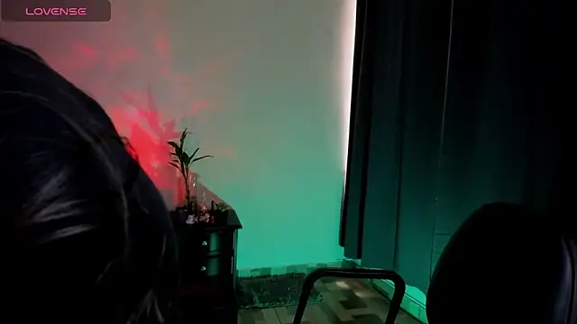 Snapshot of shantalc3rezo chatting on February 2, 2026, 7:45 pm shantalc3rezo online show from February 2, 2026, 7:45 pm