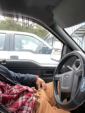 Snapshot of Themechanic420 chatting on January 7, 2025, 1:46 pm Themechanic420 online show from January 7, 2025, 1:46 pm