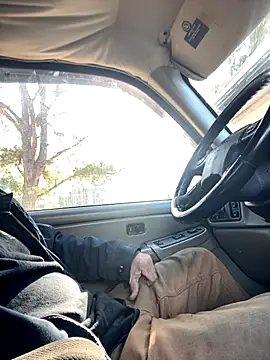 Snapshot of Themechanic420 chatting on November 6, 2025, 2:51 pm Themechanic420 online show from November 6, 2025, 2:51 pm