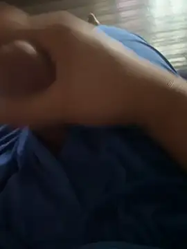 Snapshot of Asronrandon chatting on September 13, 2025, 5:02 pm Asronrandon online show from September 13, 2025, 5:02 pm