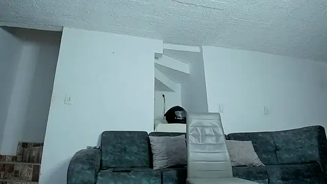 Snapshot of _heracles_ chatting on February 6, 2026, 9:18 pm heracles online show from February 6, 2026, 9:18 pm