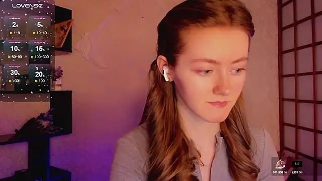 KateCuddle online show from February 13, 2025, 2:12 am