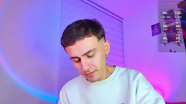 Snapshot of dimitri-bilak chatting on February 5, 2026, 11:20 pm dimitri-bilak online show from February 5, 2026, 11:20 pm