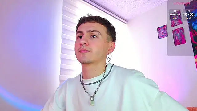 Snapshot of dimitri-bilak chatting on February 16, 2026, 9:00 pm dimitri-bilak online show from February 16, 2026, 9:00 pm