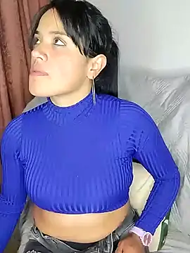 zhayra rose online show from January 11, 2025, 3:02 am