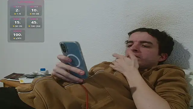 Snapshot of Tombgy07 chatting on February 24, 2026, 7:56 pm Tombgy07 online show from February 24, 2026, 7:56 pm