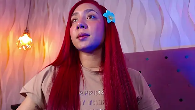 Snapshot of IsabelaLatina chatting on February 8, 2026, 4:05 am IsabelaLatina online show from February 8, 2026, 4:05 am