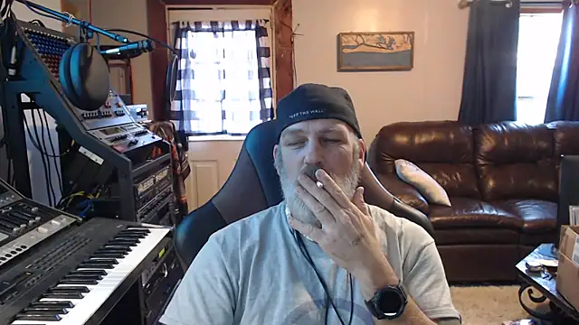 jimdacbin420 online show from February 14, 2025, 8:26 pm