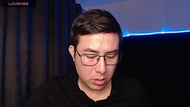 andrewmhilton  online show from February 19, 2026, 5:25 am