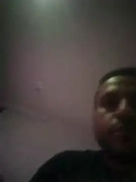 Snapshot of kevin613603 chatting on February 27, 2026, 9:42 am kevin613603 online show from February 27, 2026, 9:42 am